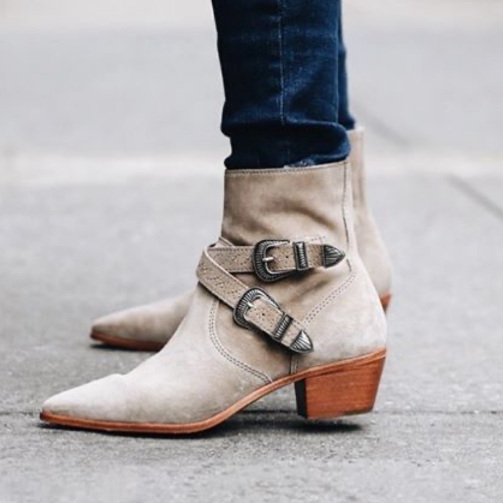 Frye Ellen Boots Suede Size 6